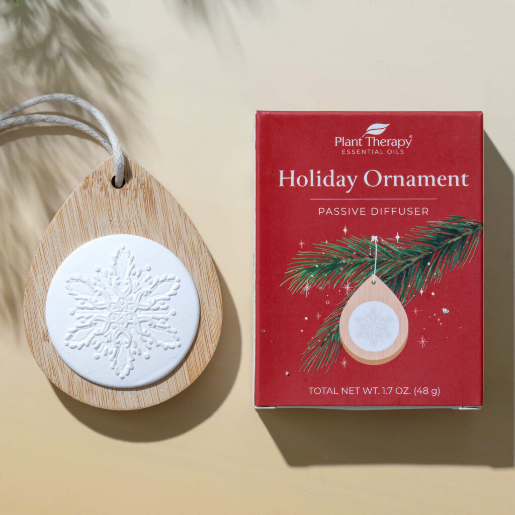 Holiday ornament Diffuser Lifestyle 02 scaled