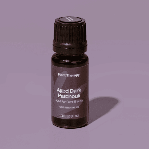 Aged dark patchouli 09