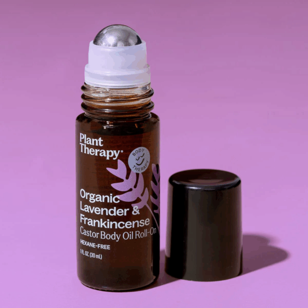 Organic Lavender Frankincense Castor Body Oil 06 Lifestyle